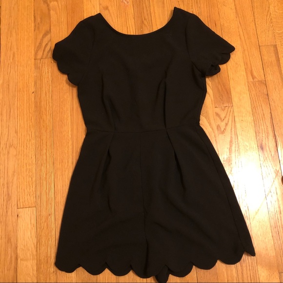 Monteau Other - Monteau Black Scalloped Romper